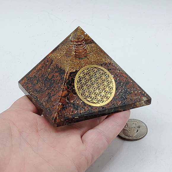Mahogany Obsidian Orgonite Pyramid with Golden Flower of Life Symbol Meditation - Picture 3 of 3